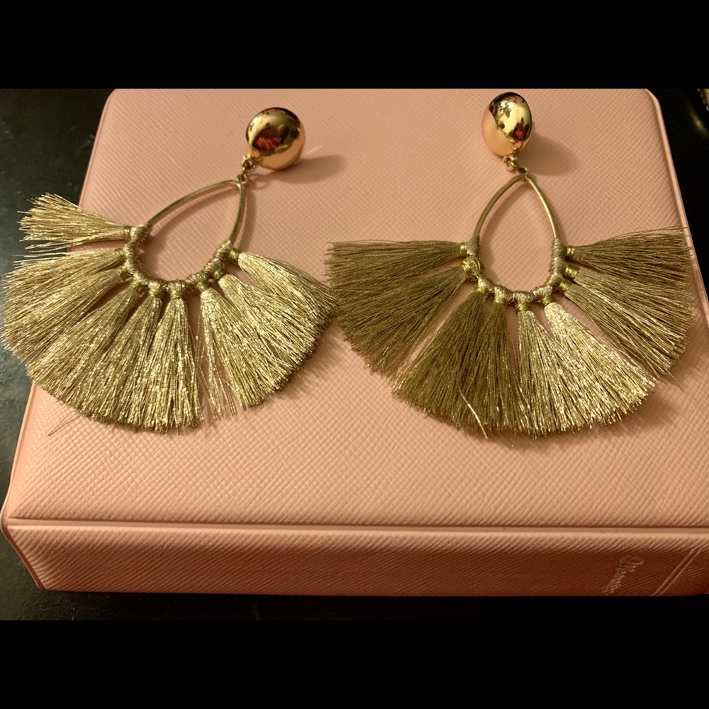 Gold earrings